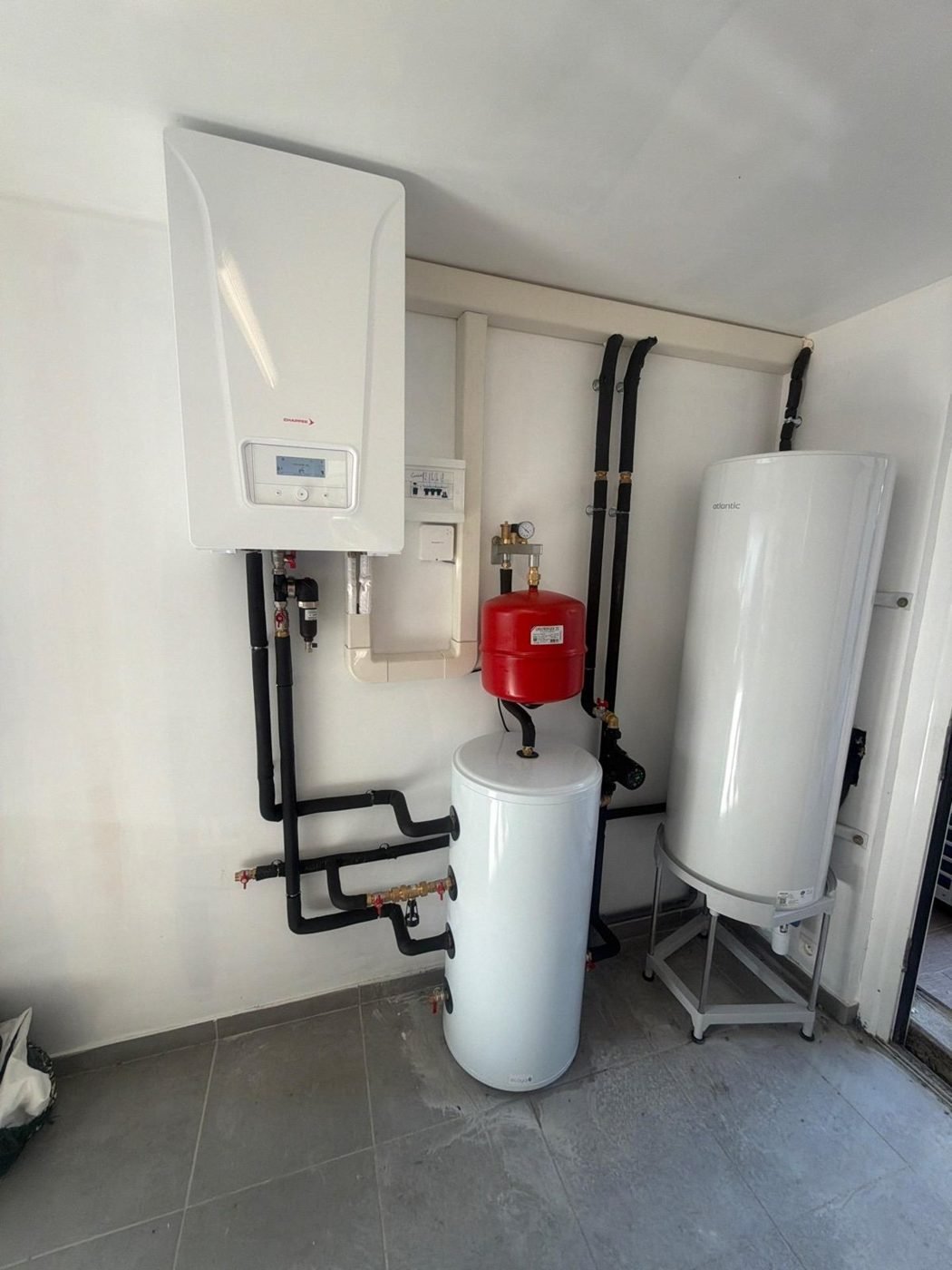 Module intérieur de pompe à chaleur et ballon d'eau chaude